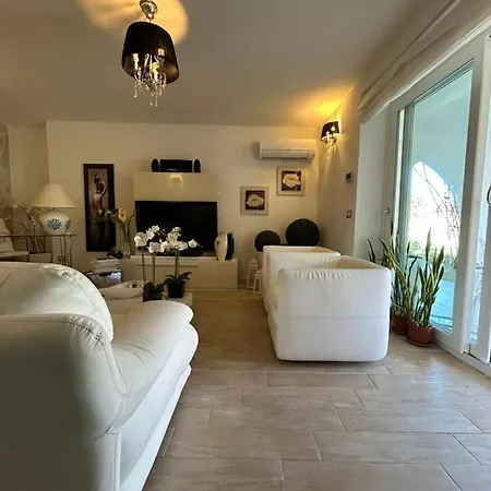 Le Bouganville * Santa Teresa Gallura